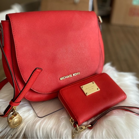 Michael Kors Burnt Orange Crossbody Bag and Wallet Set - Picture 1 of 7